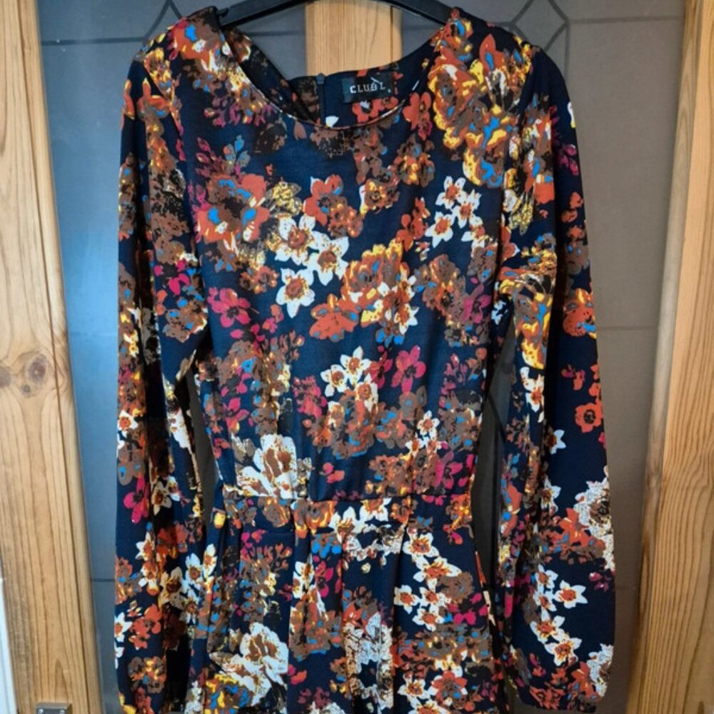 Club L size 8 playsuit vgc autumnal colours